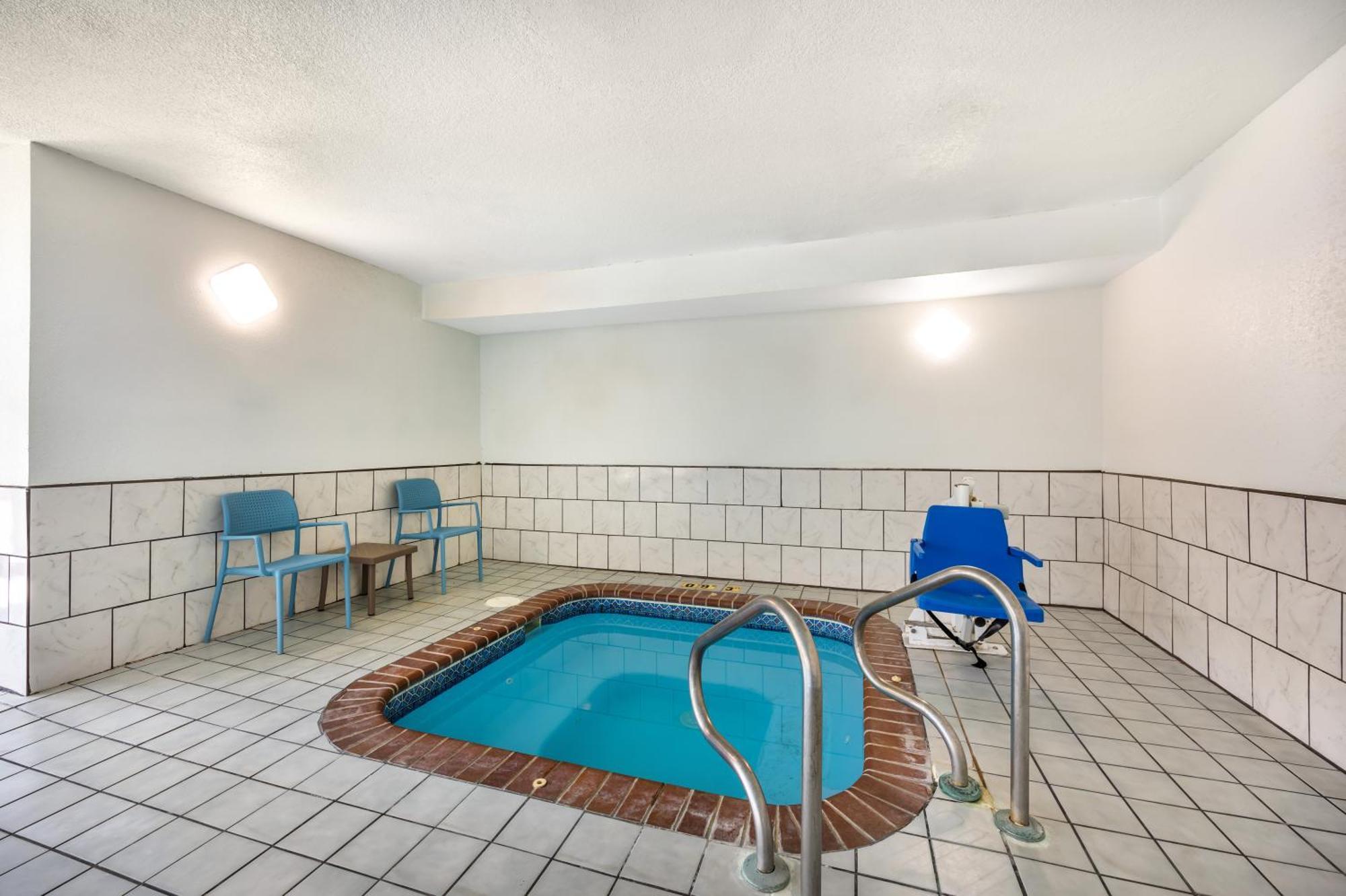 Sleep Inn & Suites Salina I-135 Kültér fotó